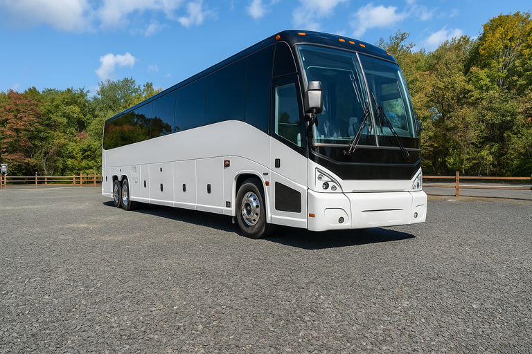 Des Moines Minibus Company 56 Passenger Coach Bus